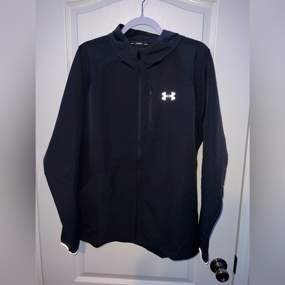 Under Armour running jacket - Picture 1 of 8